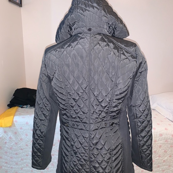 Coat - Picture 6 of 6